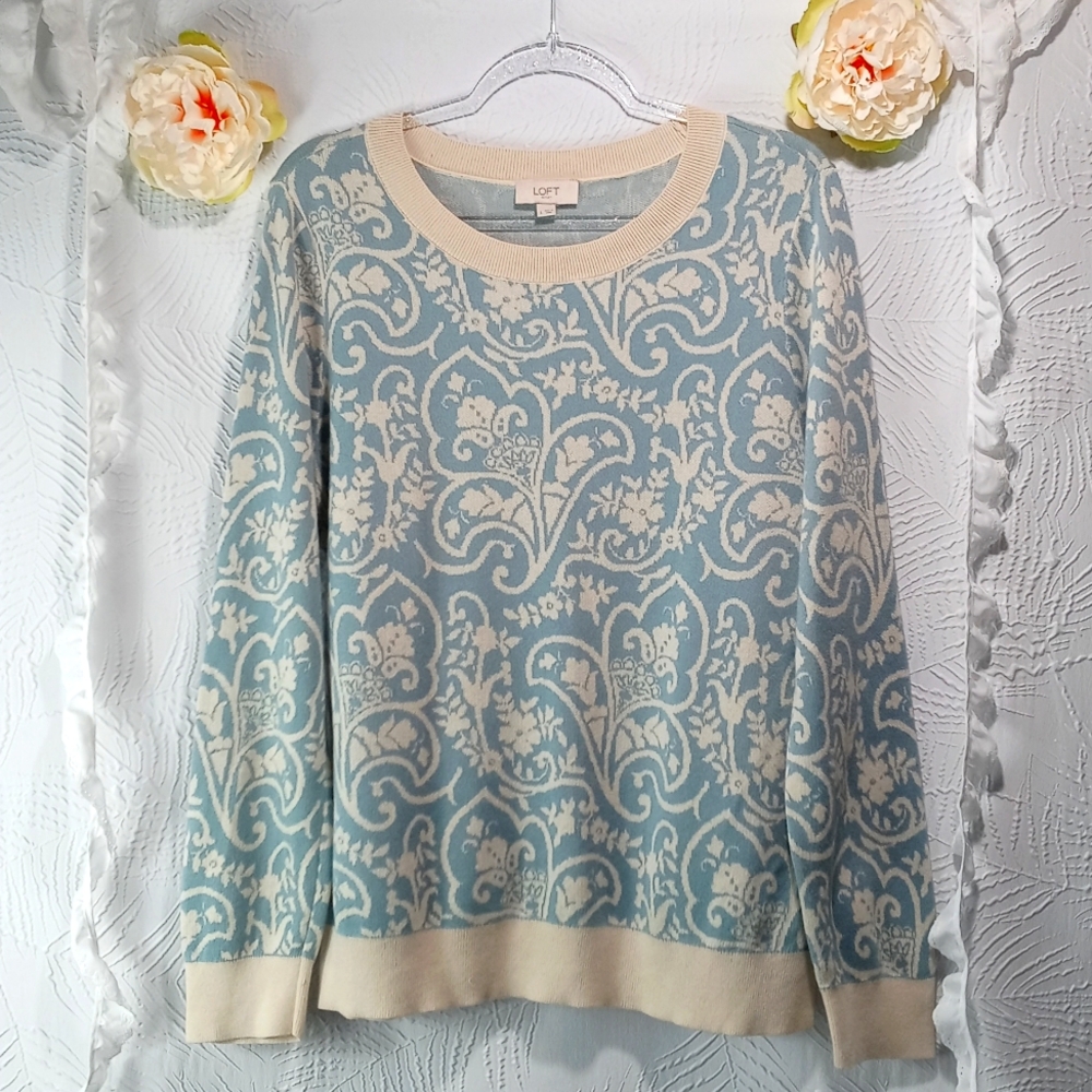 Loft blue paisley sweater/Sz L